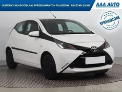 Biały Używany 2017 Toyota Aygo Hatchback | 37 499 zł (Drogi)
