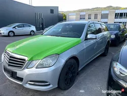 Srebrny Używany 2011 Mercedes E220 Avantgarde Kombi | 12 000 zł