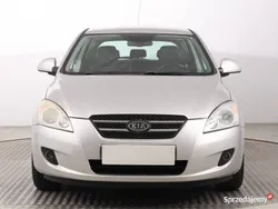 Srebrny Używany 2007 Kia Ceed Hatchback | 10 999 zł (Dość drogi)