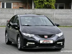 Czarny Używany 2012 Honda Civic Sport Hatchback | 28 900 zł (Uczciwa cena)