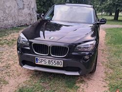 Czarny Używany 2011 BMW X1 SUV | 36 500 zł (Dość drogi)