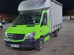 Zielony Używany 2017 Mercedes Sprinter Van | 35 000 zł