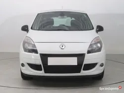 Biały Używany 2011 Renault Scénic III Minivan | 16 499 zł (Uczciwa cena)