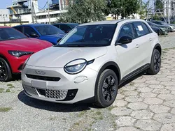 Lakier metalizowany kremowy cappucino Nowe 2025 Fiat 600 Pop SUV | 100 500 zł (Uczciwa cena)