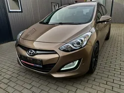 Brązowy Używany 2012 Hyundai i30 Kombi | 35 900 zł (Uczciwa cena)