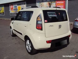 Beżowy Używany 2011 Kia Soul SUV | 21 900 zł (Uczciwa cena)