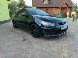 Czarny Używany 2015 VW Golf VII GTI Hatchback | 55 900 zł (Uczciwa cena)