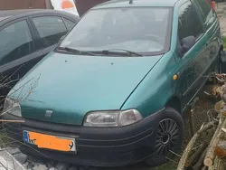 Bordowy Używany 1994 Fiat Punto Hatchback | 3500 zł