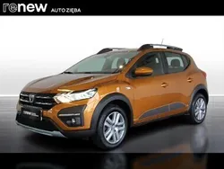 Pomarańczowy Używany 2022 Dacia Sandero Comfort Hatchback | 57 900 zł (Uczciwa cena)
