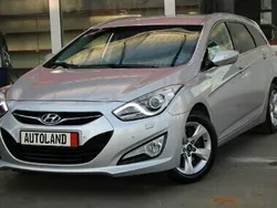 Srebrny (metalik) Używany 2012 Hyundai i40 Kombi | 36 999 zł