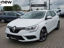 Biały Używany 2016 Renault Mégane III Hatchback | 43 900 zł (Drogi)