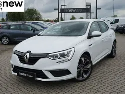 Biały Używany 2016 Renault Mégane III Hatchback | 43 900 zł (Drogi)