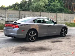 Srebrny Używany 2013 Dodge Charger Sedan/Limuzyna | 72 000 zł (Dobra cena)