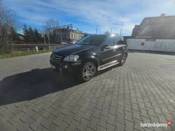Mercedes ML400