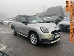 Srebrny (metalik) Używany 2024 Mini Countryman SUV | 74 900 zł