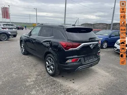 Czarny (metalik, perła) Używany 2024 Ssangyong Korando SUV | 31 900 zł