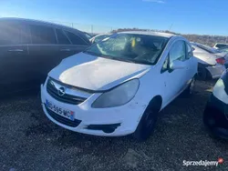 Biały Używany 2010 Opel Corsa Hatchback | 4000 zł