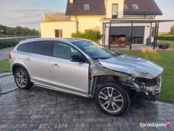 Używany 2018 Volvo V60 CC Kombi | 43 500 zł