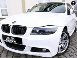 Biały Używany 2009 BMW 320 Sedan/Limuzyna | 29 999 zł