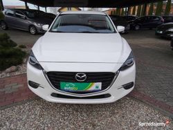 Biały Używany 2017 Mazda 3 Hatchback | 59 900 zł (Uczciwa cena)