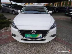 Biały Używany 2017 Mazda 3 Hatchback | 59 900 zł (Uczciwa cena)