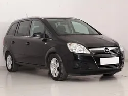 Czarny Używany 2009 Opel Zafira Minivan | 11 999 zł (Uczciwa cena)