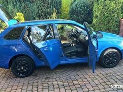 Niebieski Używany 2022 Skoda Fabia Kombi | 28 900 zł (Uczciwa cena)