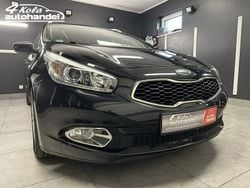 Czarny Używany 2013 Kia Ceed Kombi | 38 999 zł (Dość drogi)
