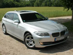 Srebrny Używany 2012 BMW 520 Comfort Edition Kombi | 49 999 zł (Dobra cena)