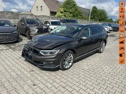 Brązowy (metalik) Używany 2018 VW Passat Kombi | 38 900 zł