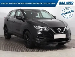Czarny Używany 2017 Nissan Qashqai SUV | 47 999 zł (Dobra cena)