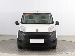 Biały Używany 2017 Fiat Fiorino Minivan | 24 999 zł