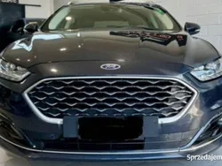 Granatowy Używany 2019 Ford Mondeo Vignale Kombi | 77 000 zł (Uczciwa cena)