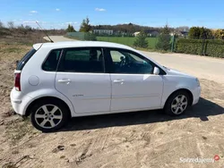 Biały Używany 2009 VW Polo Hatchback | 12 000 zł (Uczciwa cena)