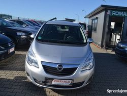 Srebrny Używany 2010 Opel Meriva Minivan | 19 900 zł (Uczciwa cena)