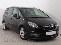 Czarny Używany 2017 Opel Zafira Minivan | 51 999 zł (Dość drogi)