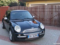 Czarny Używany 2003 Mini Cooper Hatchback | 12 700 zł (Uczciwa cena)