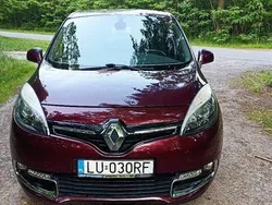 Bordowy Używany 2015 Renault Scénic III Minivan | 31 000 zł (Dość drogi)