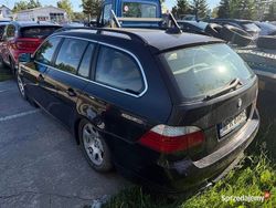 Zielony Używany 2008 BMW 520 Kombi | 7999 zł