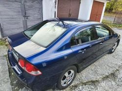 Granatowy Używany 2007 Honda Civic Sedan/Limuzyna | 15 900 zł (Uczciwa cena)