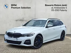 Biel alpejska Używany 2020 BMW 330e Shadowline Kombi | 149 900 zł (Dobra cena)