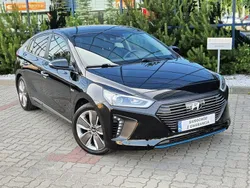 Czarny Używany 2019 Hyundai Ioniq Premium Sedan/Limuzyna | 44 999 zł (Uczciwa cena)