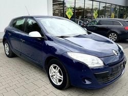 Niebieski Używany 2011 Renault Mégane III Hatchback | 19 700 zł (Uczciwa cena)