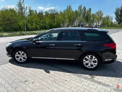 Czarny Używany 2010 Citroën C5 Kombi | 27 900 zł (Dość drogi)