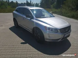 Srebrny Używany 2017 Volvo XC60 SUV | 85 000 zł (Super Cena)