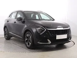 Czarny Używany 2023 Kia Sportage 2 SUV | 99 999 zł (Uczciwa cena)