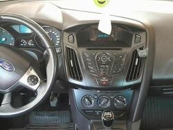 Niebieski Używany 2013 Ford Focus Kombi | 19 800 zł (Uczciwa cena)
