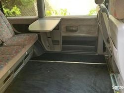 Żółty Używany 2001 Mercedes Vito Minivan | 24 900 zł