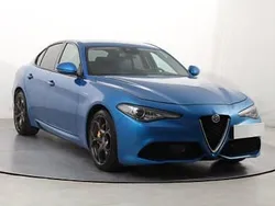Niebieski Używany 2018 Alfa Romeo Giulia Sedan/Limuzyna | 104 999 zł (Uczciwa cena)