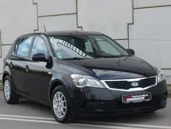 Inny kolor Używany 2009 Kia Ceed 2 Sedan/Limuzyna | 20 900 zł (Uczciwa cena)